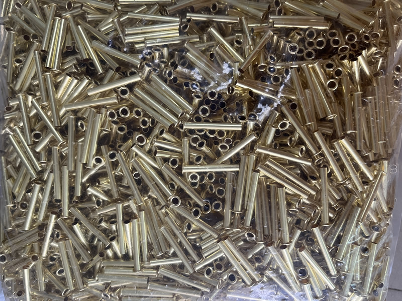 Nuote Metals verzendt koperen buisklinknagels naar Duitsland – voor statiefscharnierverbindingen, cyclusgetest 40.000+