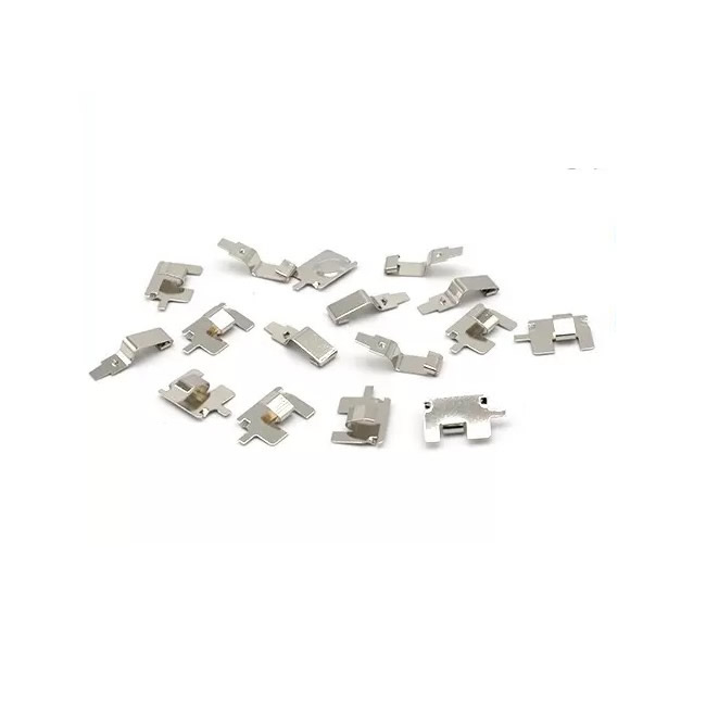 Metaal stempelen van kleine onderdelen